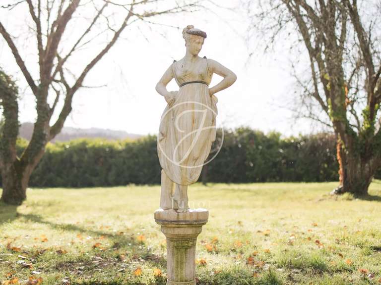 Château Vic-Fezensac - 503m²