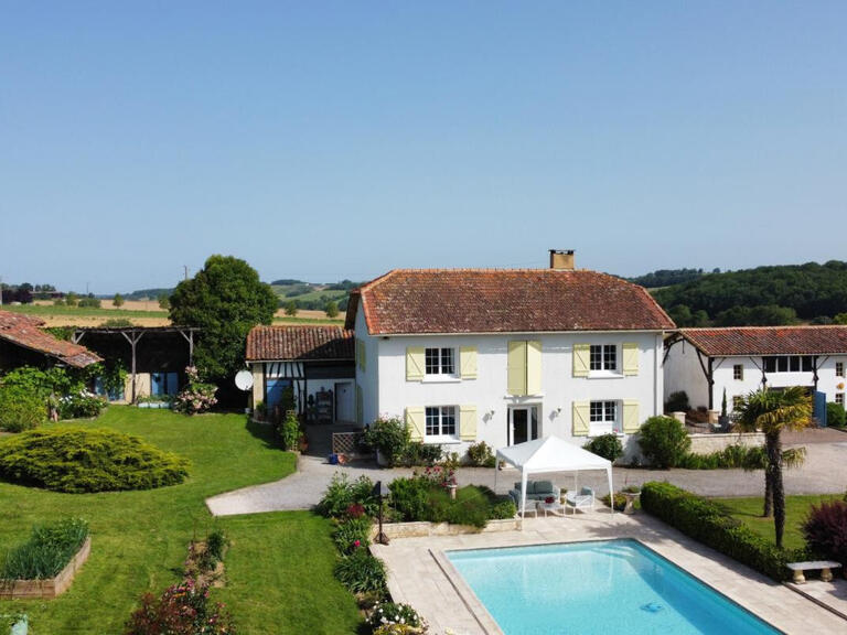 Vente Maison Vic-Fezensac - 5 chambres