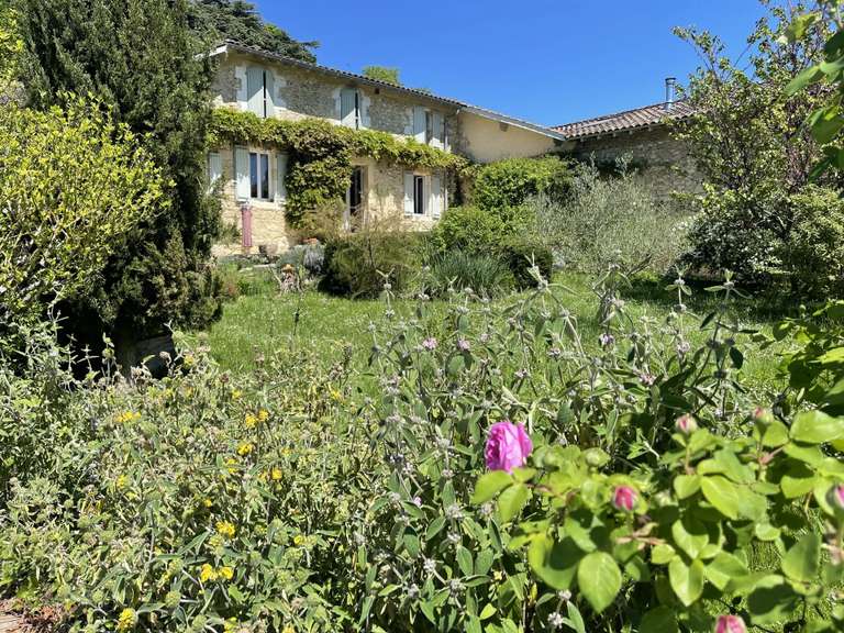 Maison Vic-Fezensac - 4 chambres - 300m²