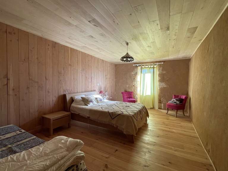 Maison Vic-Fezensac - 4 chambres - 300m²