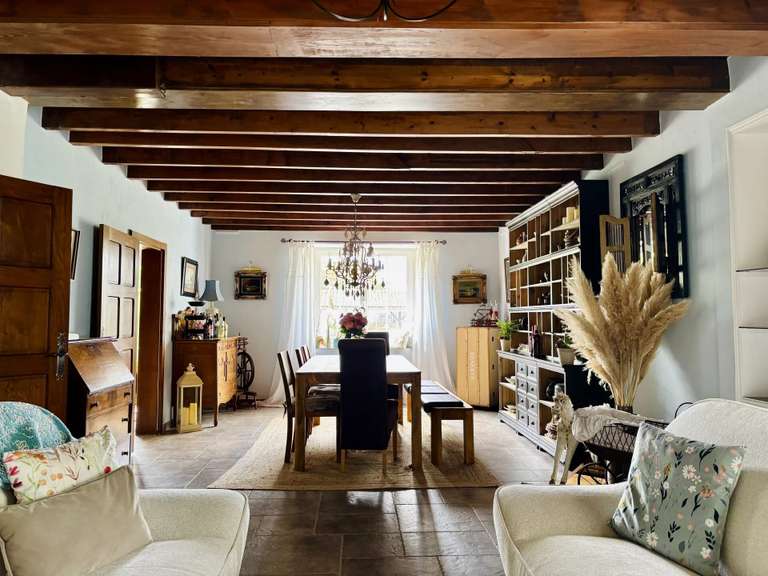 Maison Vic-Fezensac - 4 chambres - 325m²