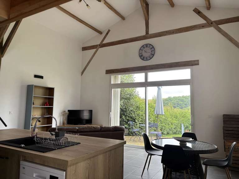 Maison Vic-Fezensac - 4 chambres - 325m²