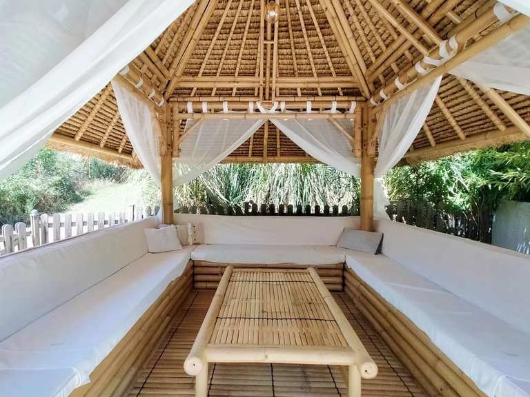 Maison Vic-Fezensac - 4 chambres - 417m²