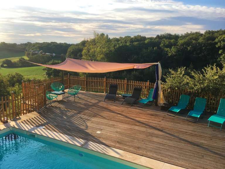 Maison Vic-Fezensac - 4 chambres - 417m²