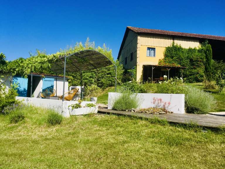 Maison Vic-Fezensac - 4 chambres - 417m²