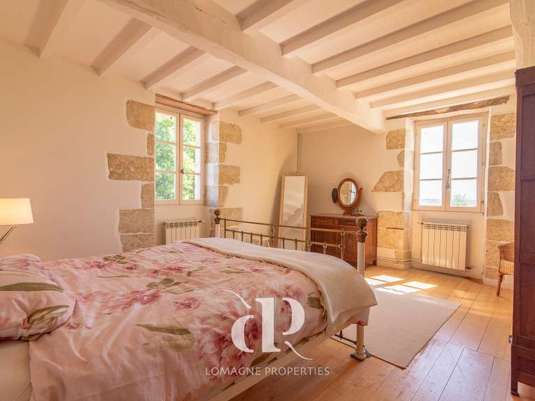 Maison Vic-Fezensac - 5 chambres - 360m²
