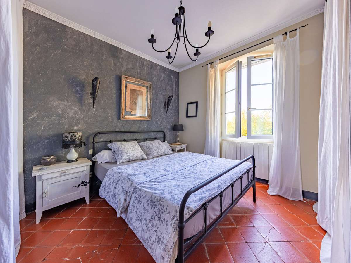 Maison Vic-le-Fesq