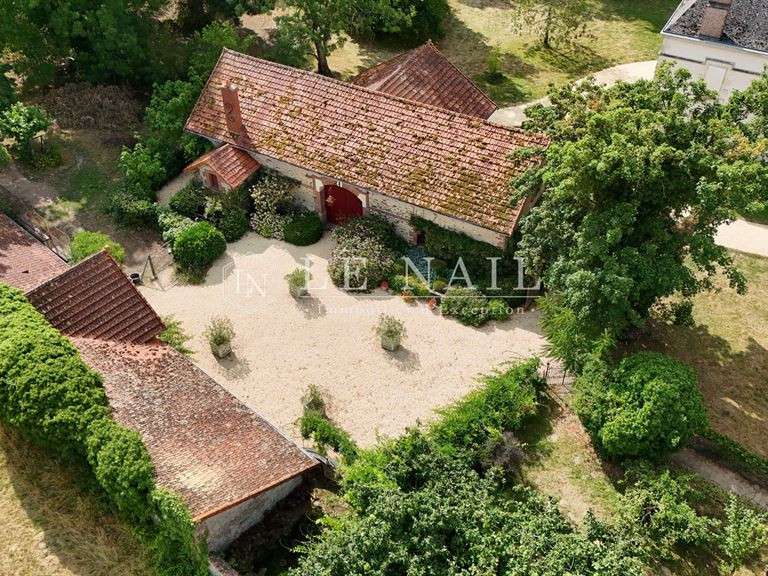 Château Vichy - 7 chambres - 320m²