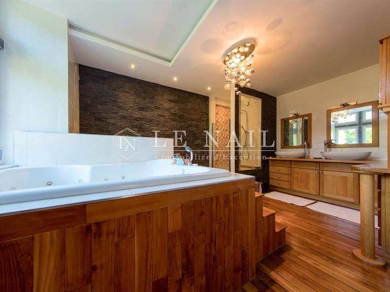 Château Vichy - 15 chambres - 1100m²