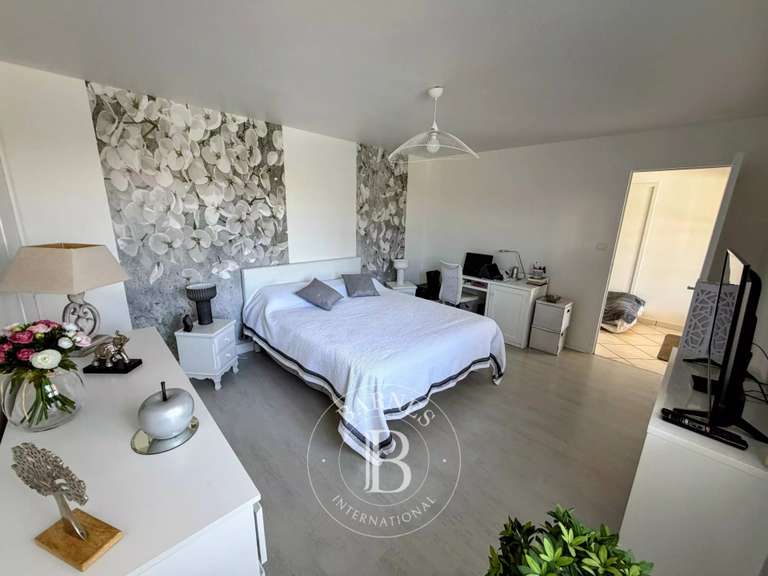Villa Vichy - 3 chambres - 265m²
