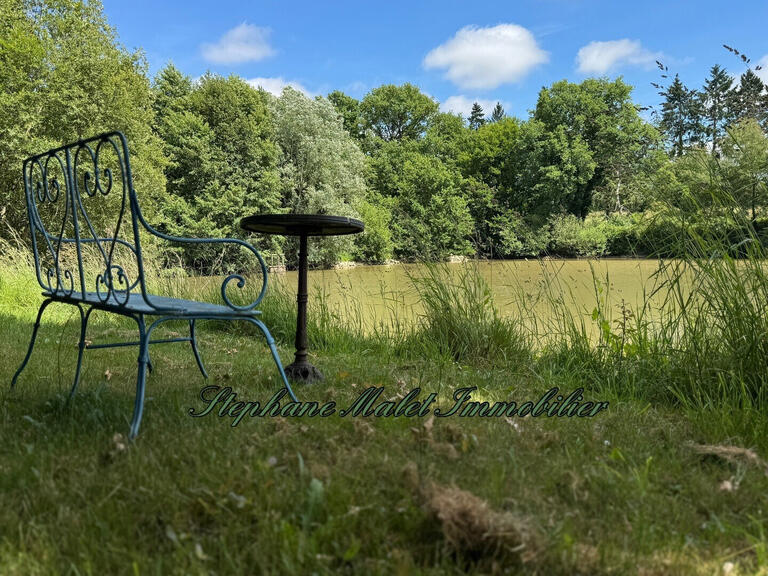 Villa Vicq-sur-Nahon - 235m²