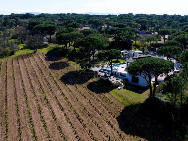 House Vidauban - 4 bedrooms - 280m²