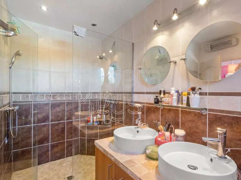 Maison Vidauban - 4 chambres - 141m²