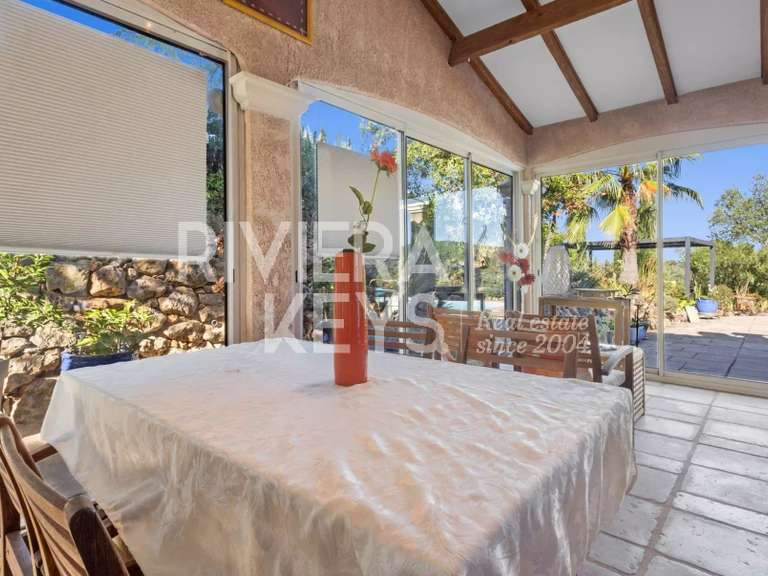 Maison Vidauban - 4 chambres - 141m²