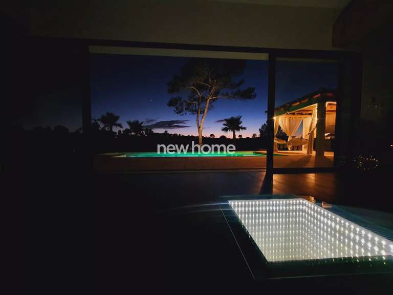 Maison Vidauban - 3 chambres - 165m²