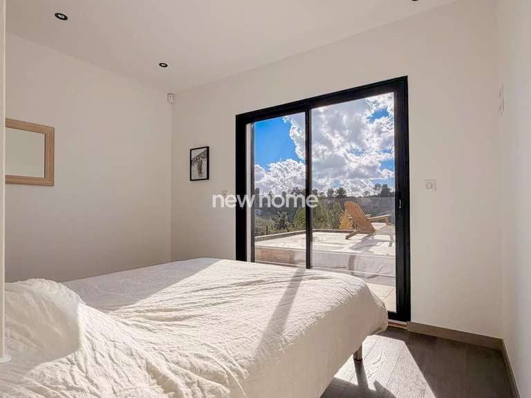 Maison Vidauban - 3 chambres - 165m²