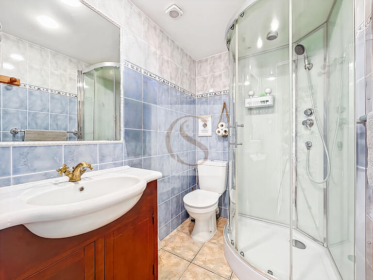 Villa Vidauban - 9 bedrooms - 247m²