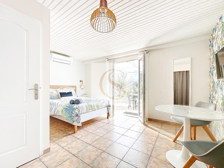 Villa Vidauban - 9 bedrooms - 247m²