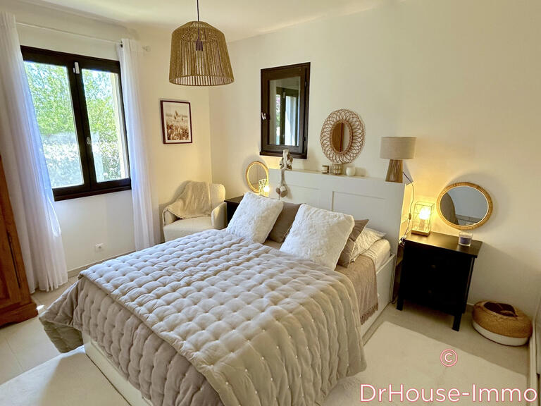 Villa Vidauban - 4 bedrooms - 174m²