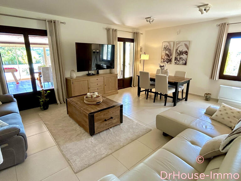 Villa Vidauban - 4 bedrooms - 174m²