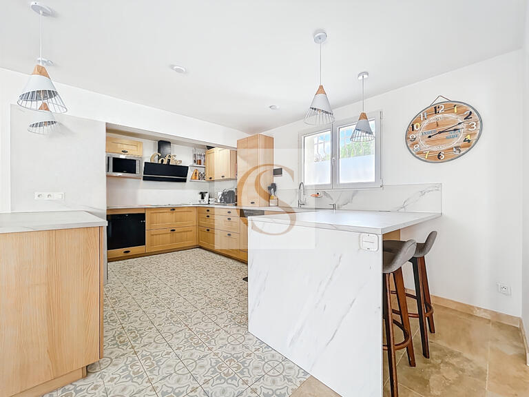 Villa Vidauban - 9 chambres - 247m²
