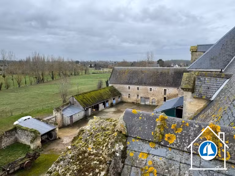 Castle Vienne-en-Bessin