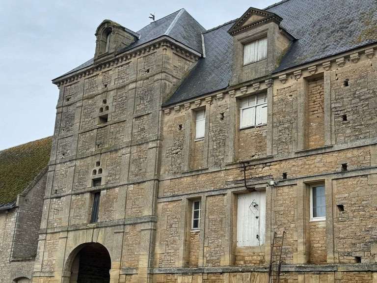 Château Vienne-en-Bessin