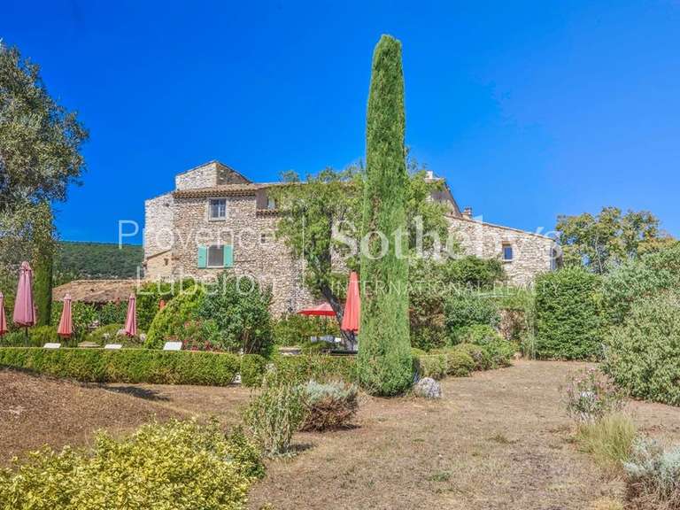 Maison Viens - 6 chambres - 458m²