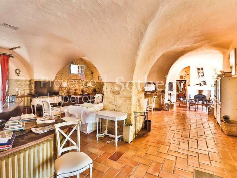 Maison Viens - 6 chambres - 458m²