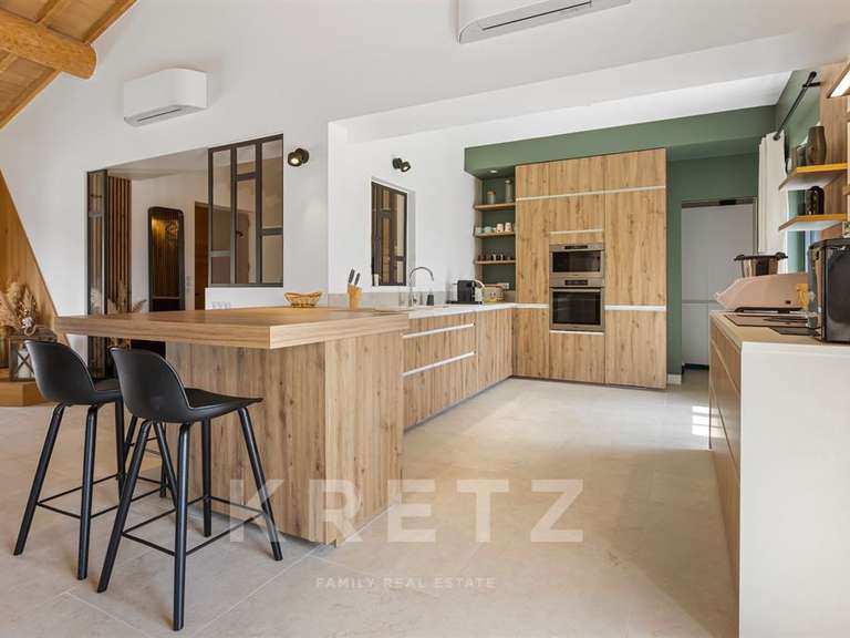 Maison Viens - 5 chambres - 300m²