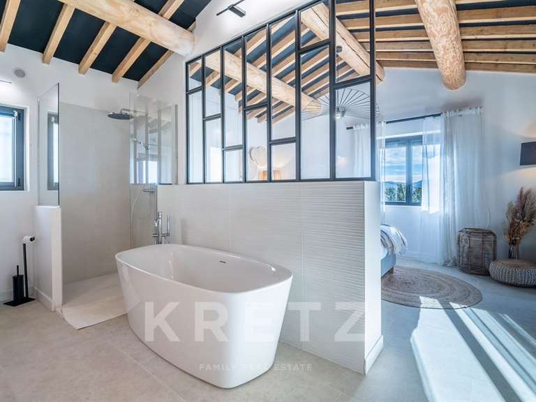 Maison Viens - 5 chambres - 300m²