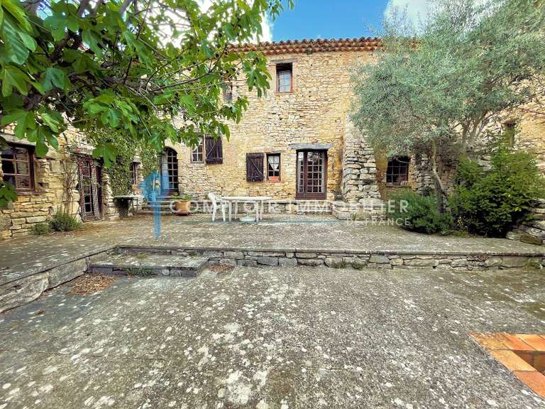 Maison Viens - 6 chambres - 330m²