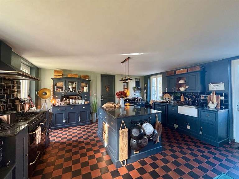 House Vierville-sur-Mer - 8 bedrooms - 358m²