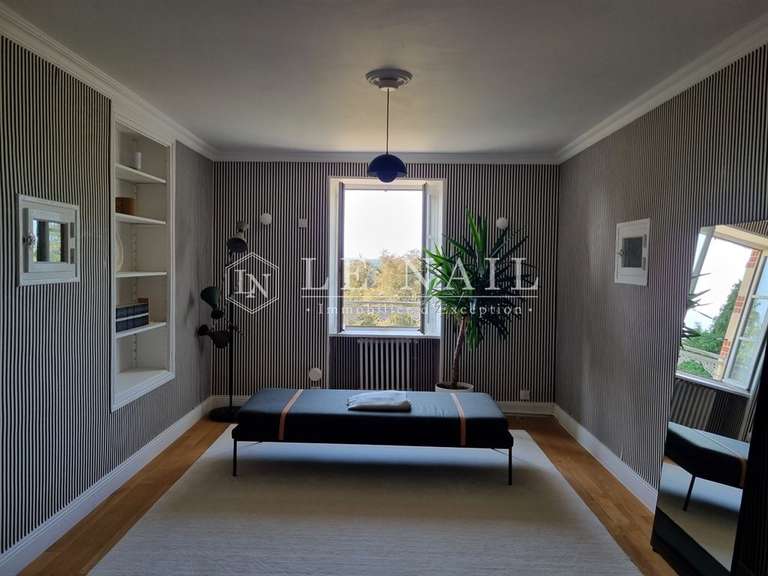 Castle Vierzon - 7 bedrooms - 650m²