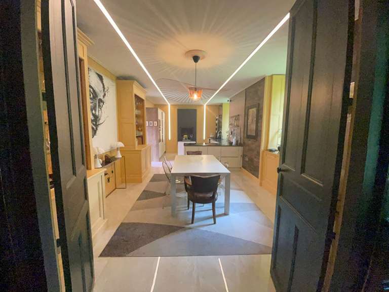 Maison Vigeois - 5 chambres - 209m²