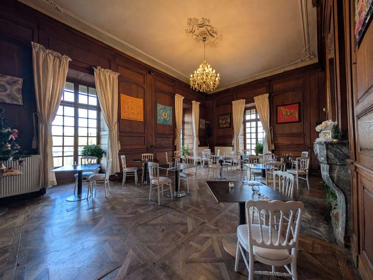 Maison Vignieu - 44 chambres - 5000m²