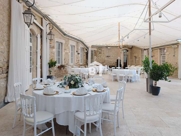 Maison Vignieu - 44 chambres - 5000m²