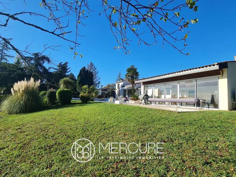 House Vigoulet-Auzil - 5 bedrooms - 276m²