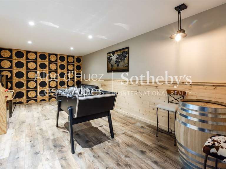 Chalet Villard-Reculas - 8 chambres - 669m²