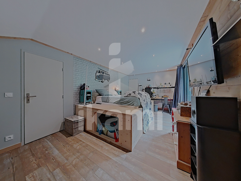 Maison Villard-sur-Doron - 3 chambres - 150m²