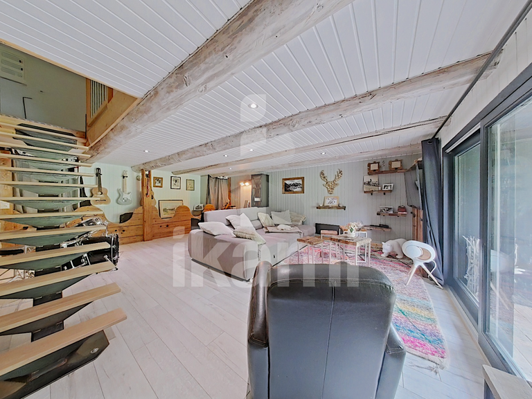 Maison Villard-sur-Doron - 3 chambres - 150m²