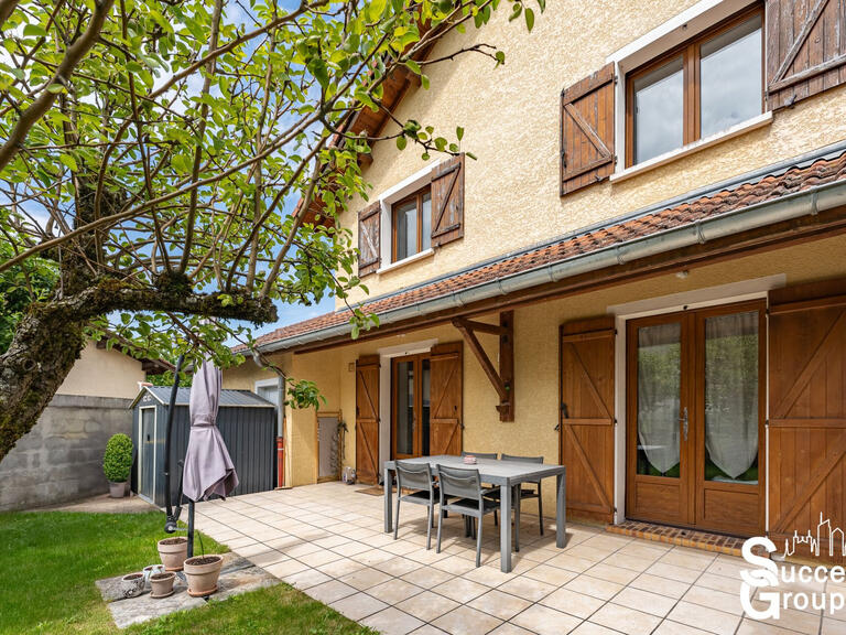 Villa Villars-les-Dombes - 12 chambres - 367m²