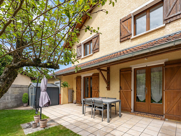 Villa Villars-les-Dombes - 12 chambres - 367m²