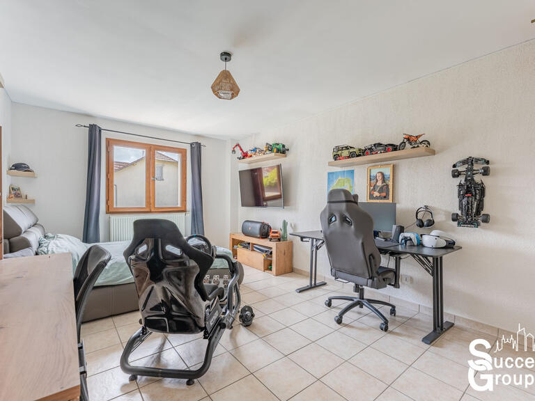 Villa Villars-les-Dombes - 12 chambres - 367m²