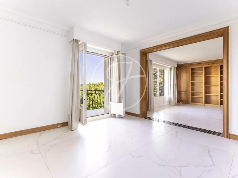 Apartment Ville-d'Avray - 4 bedrooms - 188m²