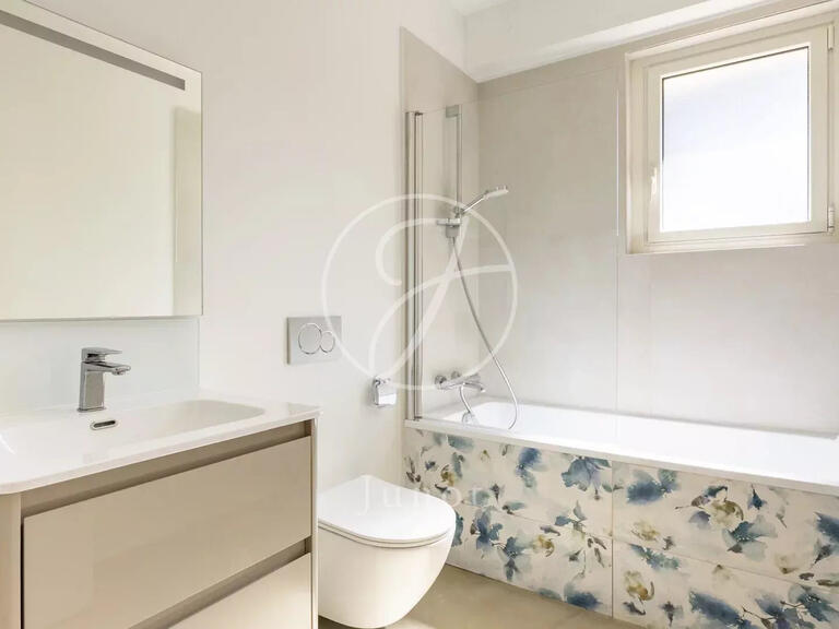 Appartement Ville-d'Avray - 4 chambres - 188m²