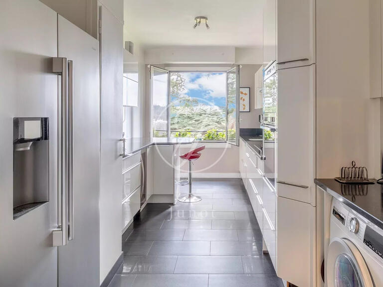 Apartment Ville-d'Avray - 4 bedrooms - 188m²
