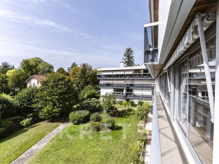 Appartement Ville-d'Avray - 3 chambres - 138m²