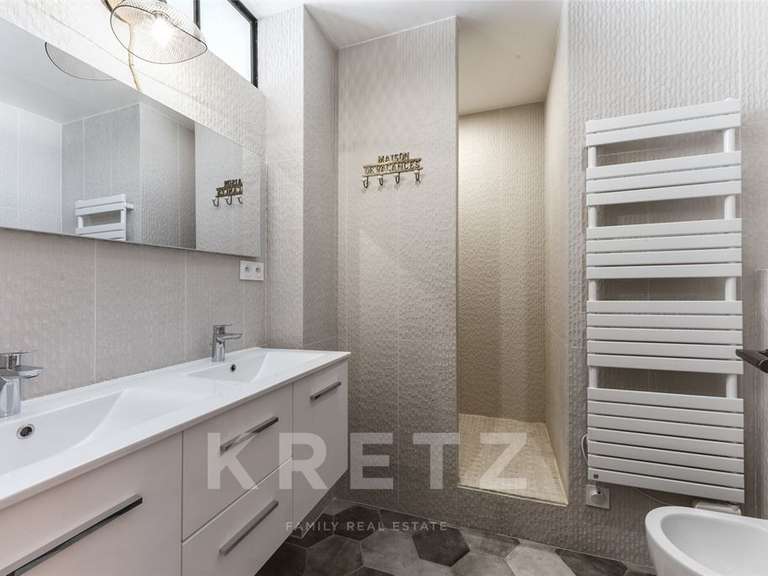 Appartement Ville-d'Avray - 3 chambres - 138m²