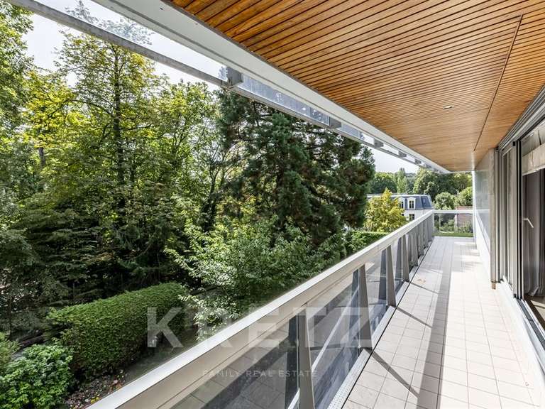 Appartement Ville-d'Avray - 3 chambres - 138m²